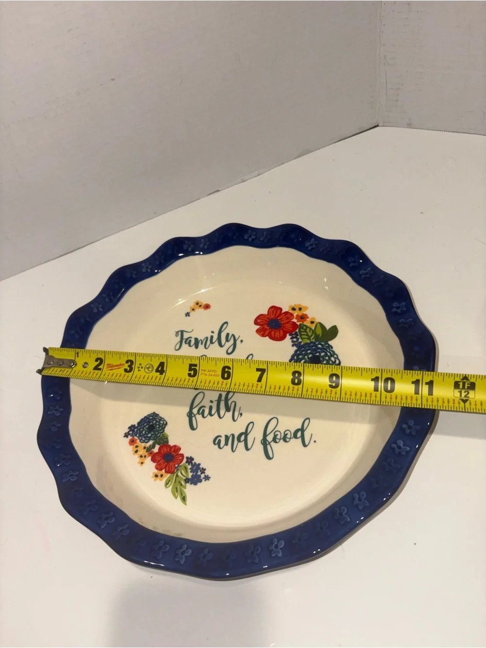 The Pioneer Woman Pie Plate